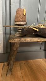 Sober landelijk bijzettafeltje, Huis en Inrichting, Tafels | Sidetables, Verzenden, Zo goed als nieuw, 25 tot 50 cm, Rechthoekig