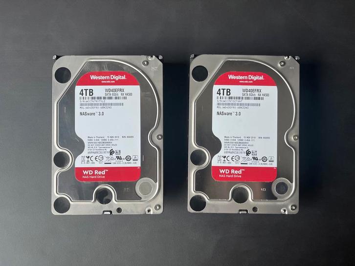 2x Western Digital Red 4TB NAS HDD, Computers en Software, Harde schijven, Gebruikt, Server, Intern, HDD, SATA, Ophalen