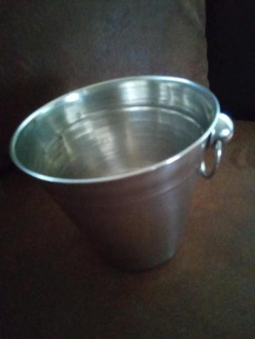 Champagne koeler, wijnkoeler  beschikbaar voor biedingen