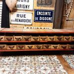 Oude vakkenkast ladekast sidetable tv meubel brocante, Ophalen