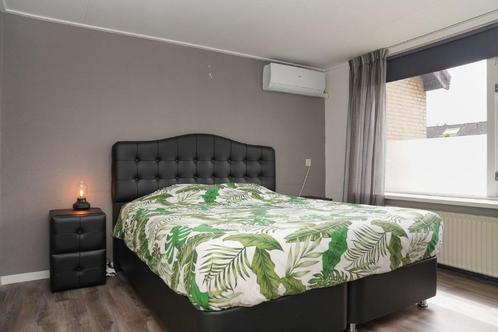 Boxspring met Opbergruimte 180x200 cm – Inclusief 2Nachtkast, Huis en Inrichting, Slaapkamer | Boxsprings, Zo goed als nieuw, 180 cm