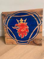 SCANIA logo op hout, Ophalen, Reclamebord