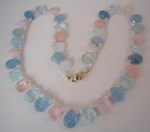 Nieuw gouden collier met Aquamarijn/Smaragd/Morganiet, Sieraden, Tassen en Uiterlijk, Kettingen, Nieuw, Goud, Blauw, Met edelsteen