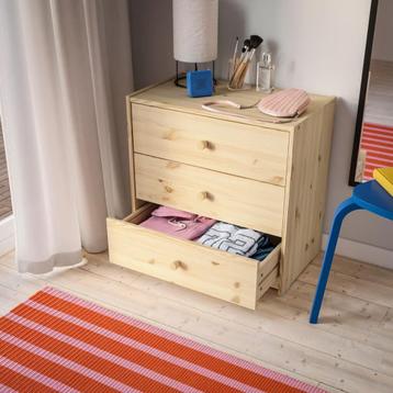 Ikea laden kast beschikbaar voor biedingen