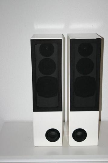 HEPTA speakers made in Zaandam beschikbaar voor biedingen