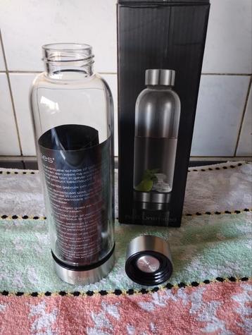 Bo-Bottle glazen waterfles 500ml. beschikbaar voor biedingen