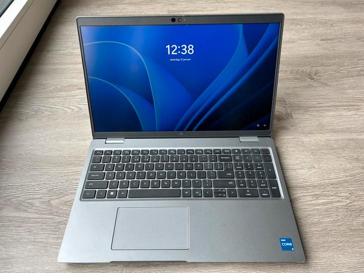 Dell Latitude 5521 - Laptop met touchscreen, Computers en Software, Windows Laptops, Zo goed als nieuw, 15 inch, SSD, 2 tot 3 Ghz