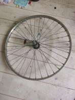 Achterwiel 28 inch terugtraprem, Fietsen en Brommers, Fietsonderdelen, Ophalen of Verzenden, Zo goed als nieuw, Algemeen, Wiel