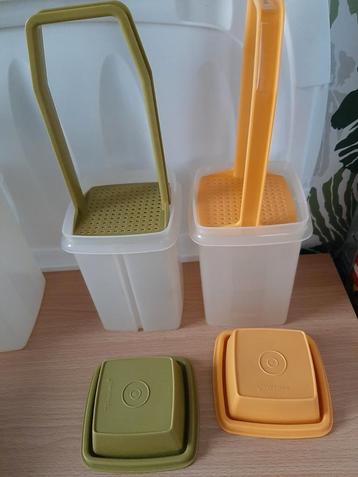 Tupperware zuurpotten met lift en sluitkap groen geel p.stuk beschikbaar voor biedingen