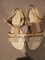 CLARYS sandaal maat 37., Ophalen of Verzenden, Meisje