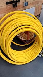 Uponor 20 gas in mantel ongeveer 60 mtr, Doe-het-zelf en Verbouw, Buizen en Afvoer, Ophalen, Overige materialen, 6 meter of meer