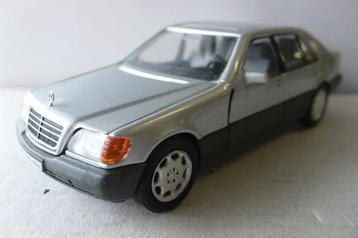 mercedes 600 sel -cursor models   1/43 beschikbaar voor biedingen