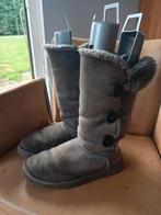 Grijze  Uggs maat 40, Hoge laarzen, UGG, Ophalen of Verzenden, Grijs