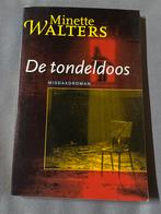 De Tondeldoos - Minette Walters, Boeken, Ophalen of Verzenden, Gelezen, Tv-bewerking