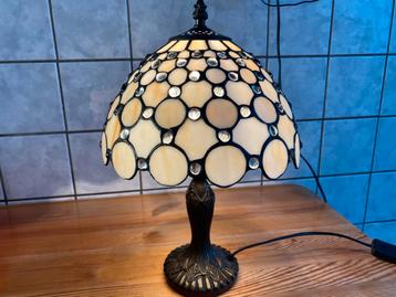 Tiffany glas tafellamp 40 hoog vaste prijs 59 euro beschikbaar voor biedingen