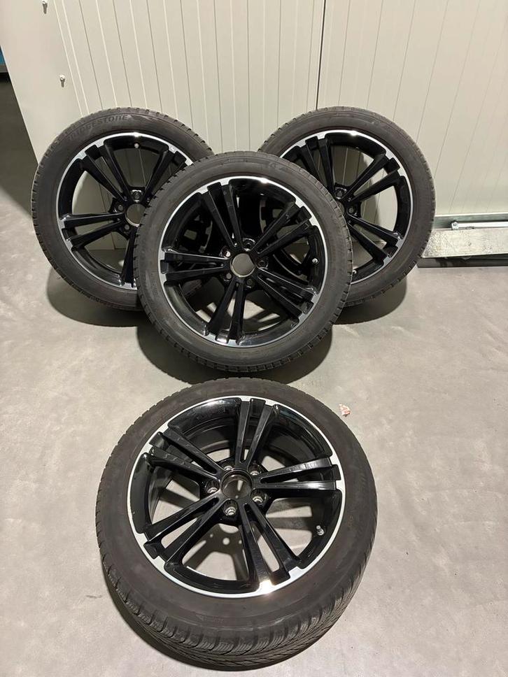 Mercedes A/CLA/C/GLA Wielset Winterbanden Bridgestone, Auto-onderdelen, Banden en Velgen, Banden en Velgen, Winterbanden, Overige maten