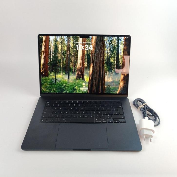 Apple MacBook Air 15-inch, M3, 2024 256gb 8gb, 33 cycli, Computers en Software, Laptophoezen, Zo goed als nieuw, 15 inch, Ophalen of Verzenden
