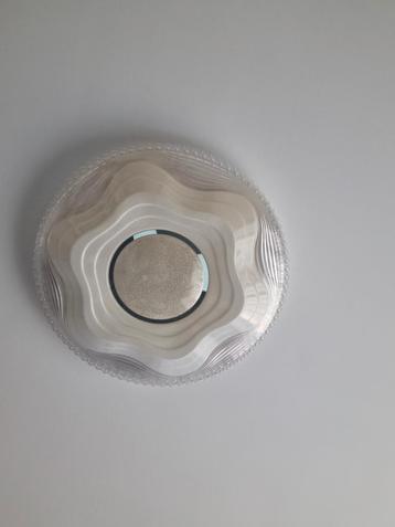 Wandlamp 2 stuks beschikbaar voor biedingen