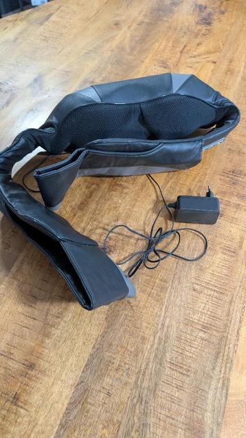 Massagekussen met warmte – nek, schouders & rug beschikbaar voor biedingen