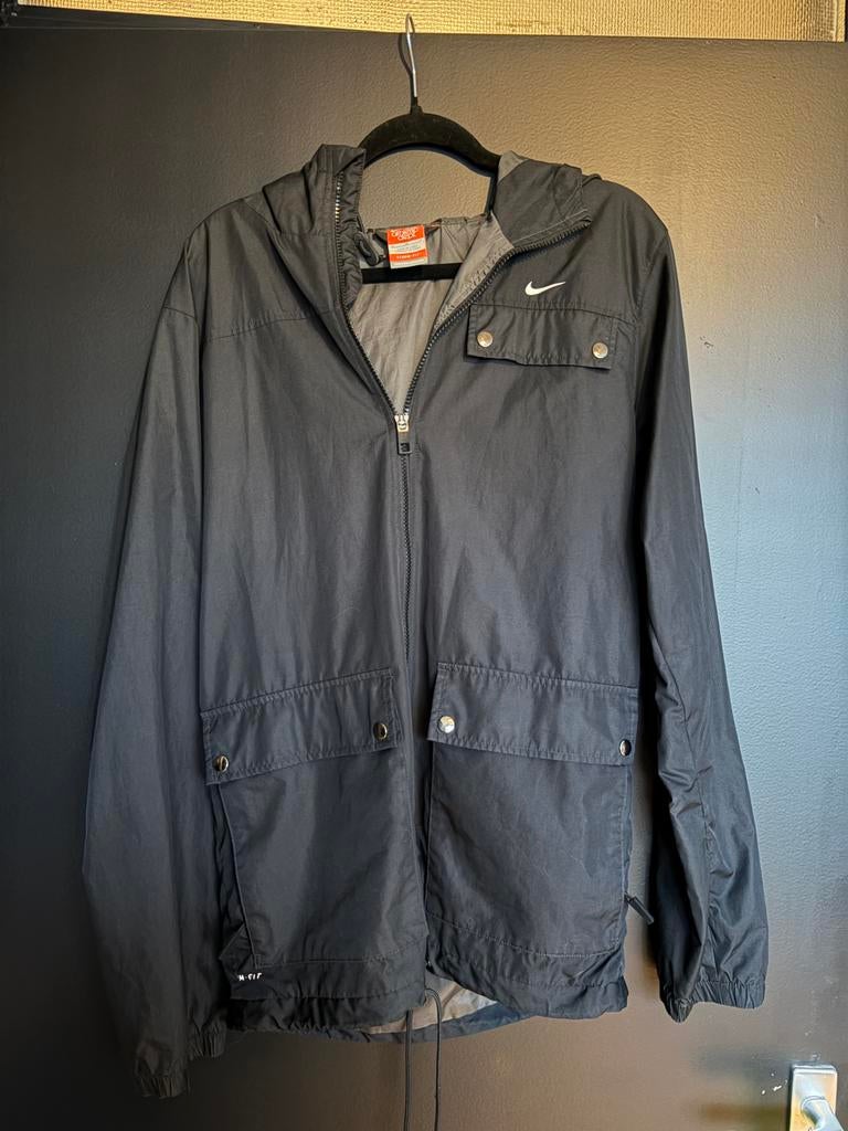Nike jasje lente / herfst, Maat 48/50 (M), Zwart, Nike, Ophalen of Verzenden