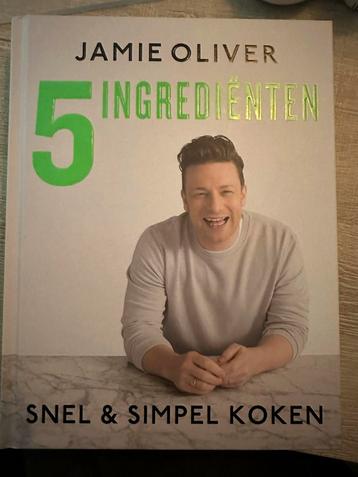 Jamie Oliver kookboek - 5 Ingrediënten beschikbaar voor biedingen