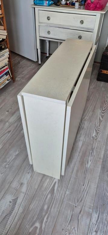 Inklapbare Tafel / Bureau - Ruimtebesparend! beschikbaar voor biedingen