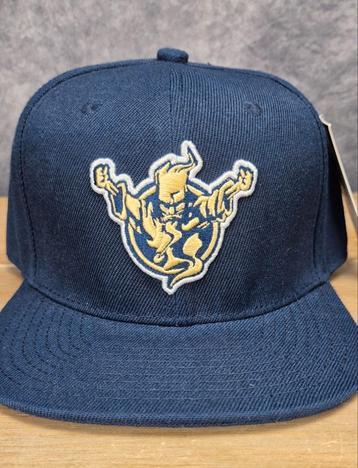 Thunderdome cap beschikbaar voor biedingen
