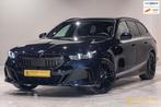 BMW 5-serie Touring 520i|M-sport|E-trekhaak|HUD|H&K|Pano|Ful, Automaat, 1998 cc, Achterwielaandrijving, Zwart
