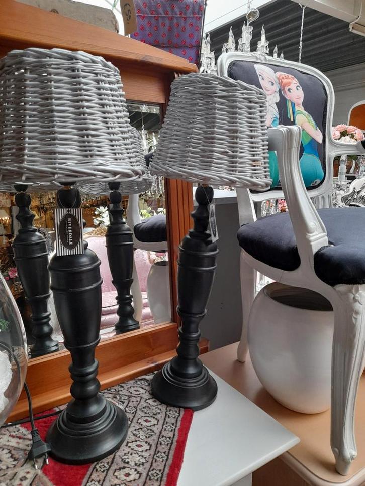 Set 2 mooie lampen riverdale voeten, Huis en Inrichting, Lampen | Tafellampen, Zo goed als nieuw, Minder dan 50 cm, Ophalen of Verzenden