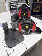 Thrustmaster Ferrari Racing Wheel - Red Legend Edition, Spelcomputers en Games, Ophalen of Verzenden, Gebruikt, Stuurtje of Sportattribuut