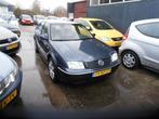 Volkswagen Bora 1.6-16V Comfortline airco elek pak nap apk, Auto's, Volkswagen, Gebruikt, Bora, 4 cilinders, Blauw