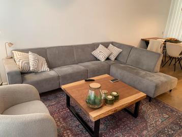 Hoekbank - Zo Goed Als Nieuw 200cm x300 cm beschikbaar voor biedingen