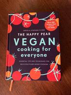 Nieuw boek happy pear vegan cooking for everyone Flynn, Nieuw, Ophalen of Verzenden, Gezond koken, David & Stephen Flynn