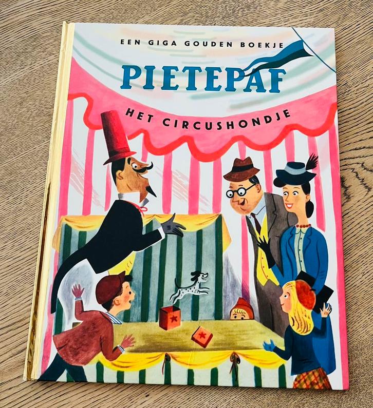 Pietepaf een giga gouden boekje, Boeken, Sprookjes en Fabels, Gelezen, Ophalen