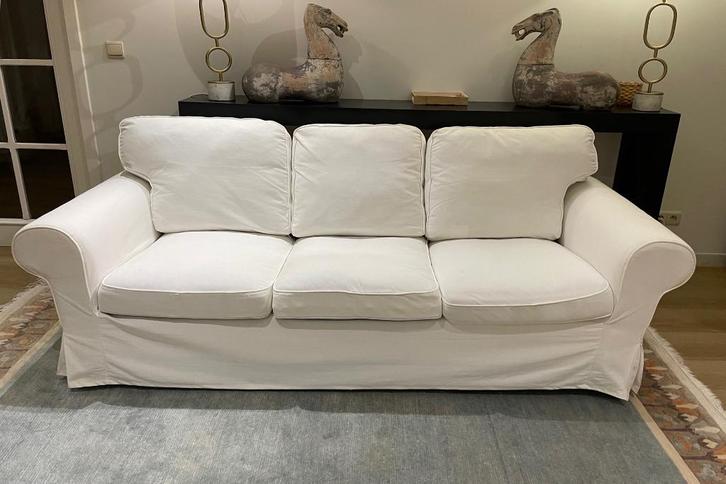 driezits bank Ektorp Ikea + nieuwe hoezen, Huis en Inrichting, Banken | Bankstellen, Zo goed als nieuw, Rechte bank, Driepersoons