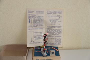 Piko sein met 2 armen  beschikbaar voor biedingen