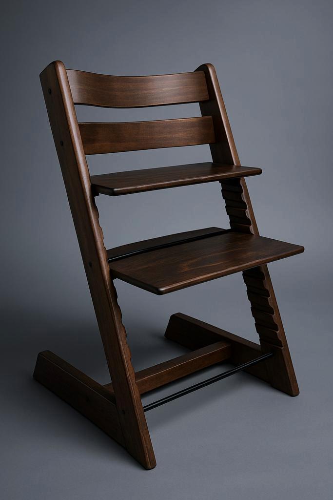 ** NIEUW ** Stokke Tripp Trapp - warm walnoot - refurbished, Kinderen en Baby's, Kinderstoelen, Nieuw, Meegroeistoel, Ophalen of Verzenden