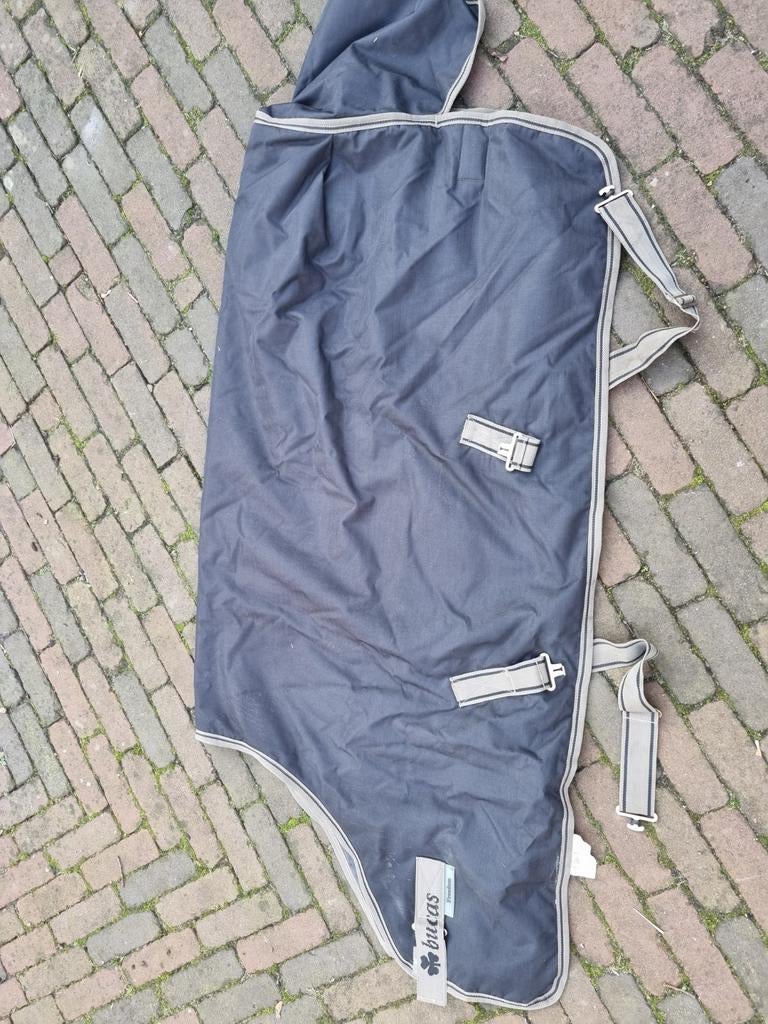 Bucas deken 150g maat 105/137, Dieren en Toebehoren, Paarden en Pony's | Dekens en Dekjes, Ophalen, Zo goed als nieuw