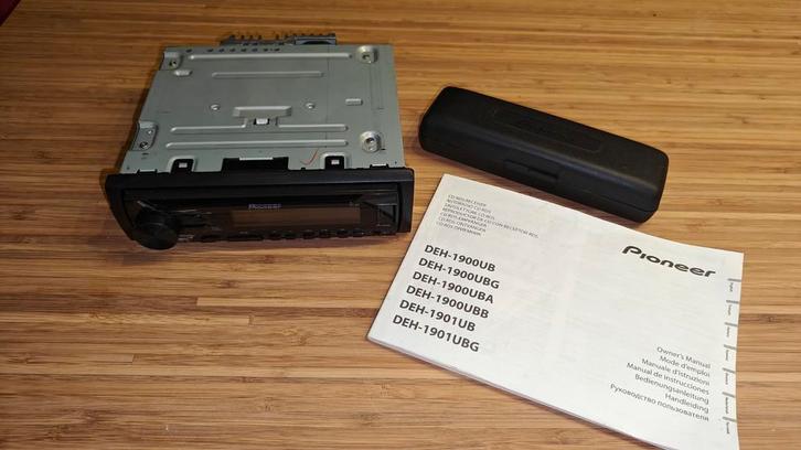Autoradio Pioneer DEH-1900 CD RDS, Auto diversen, Autoradio's, Zo goed als nieuw, Ophalen of Verzenden