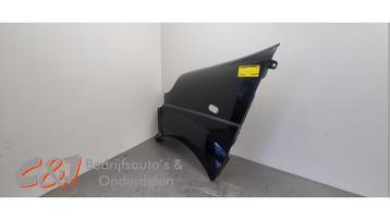 Scherm links-voor van een Opel Vivaro beschikbaar voor biedingen