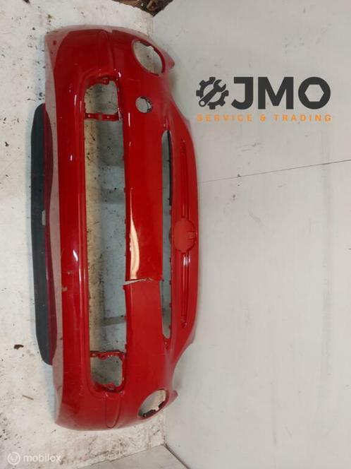Voorbumper rood Fiat 500  2007-, Auto-onderdelen, Carrosserie en Plaatwerk, Bumper, Fiat, Voor, Gebruikt, Ophalen of Verzenden