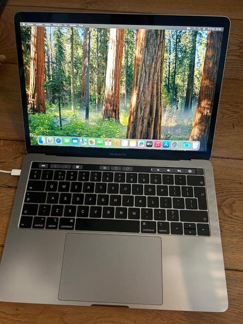 MacBook Pro 13" Spacegrey (touchbar; i5; 8gb RAM; 256gb SSD), Computers en Software, Apple Macbooks, Gebruikt, MacBook Pro, 13 inch