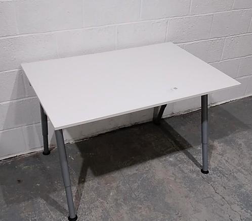 11 x Ikea Bekant design bureaus wit bureau kantoor tafels, Huis en Inrichting, Bureaus, Zo goed als nieuw, In hoogte verstelbaar