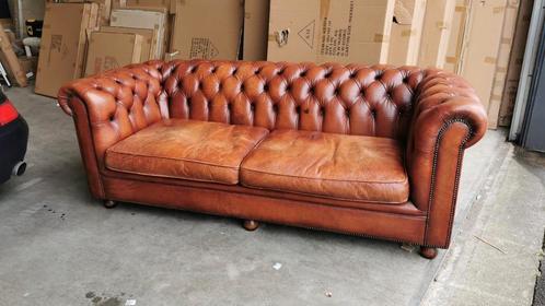 Cognac Chesterfield Bendic bank 2.10 + BEZORGING GRATIS, Huis en Inrichting, Banken | Bankstellen, Gebruikt, Rechte bank, Leer