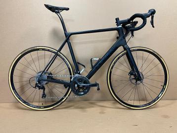 Canyon Endurace Carbon , 105 disc 2x11 maat XL beschikbaar voor biedingen