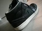 Bruine jordan 1, Gedragen, Bruin, Nike Air Jordan, Sneakers of Gympen