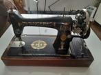 Vintage antieke Singer naaimachine met koffer, Antiek en Kunst, Antiek | Naaimachines, Ophalen of Verzenden