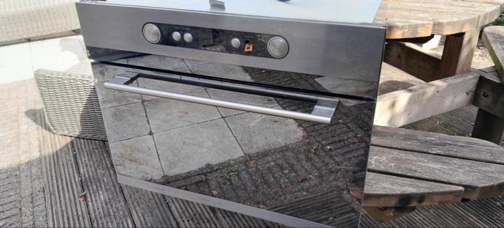 Bijna gratis: Ikea Whirlpool MWN 400 S Combi-Oven met klusje, Witgoed en Apparatuur, Ovens, Gebruikt, Inbouw, Oven met grill, 45 tot 60 cm