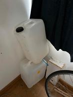 kampeerspullen - water jerry cans, Ophalen, Zo goed als nieuw