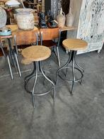 2 Barkrukken Merk Satelliet type Glasgow HS Staal als Nieuw, 60 tot 90 cm, Ophalen of Verzenden, Zo goed als nieuw, In hoogte verstelbaar